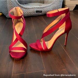 Vince Camuto | “Devin” Strappy Sandal Pump | Size 8M